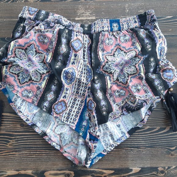 O'neill ladies shorts - Picture 7 of 9